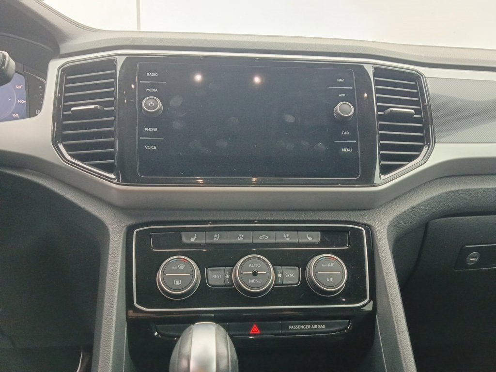Used 2023 Volkswagen Atlas SEL Premium AWD/4WD image 11