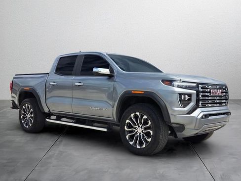 Used 2024 GMC Canyon Denali AWD/4WD image 6
