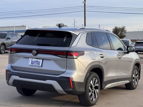 New 2026 Volkswagen Tiguan S FWD image 5