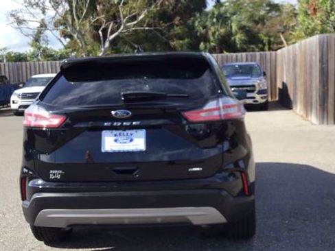 Certified 2022 Ford Edge SEL image 6