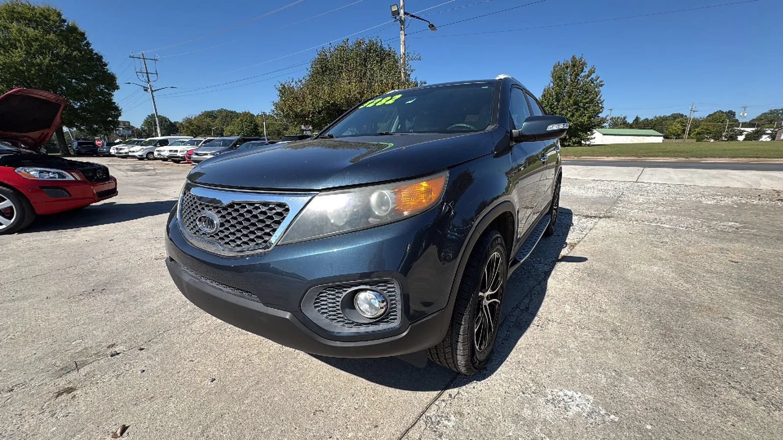 Used 2011 Kia Sorento LX w/ Convenience Pkg FWD image 3