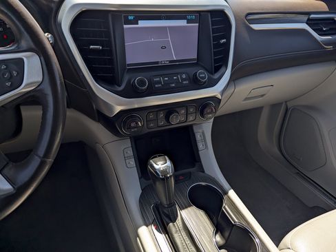 Used 2019 GMC Acadia SLT FWD image 11