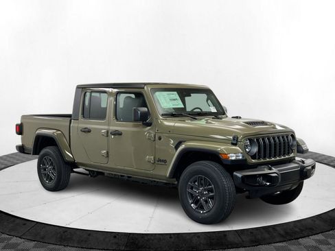 New 2025 Jeep Gladiator Sport AWD/4WD image 7