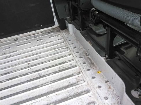Used 2023 RAM ProMaster 2500 FWD image 9