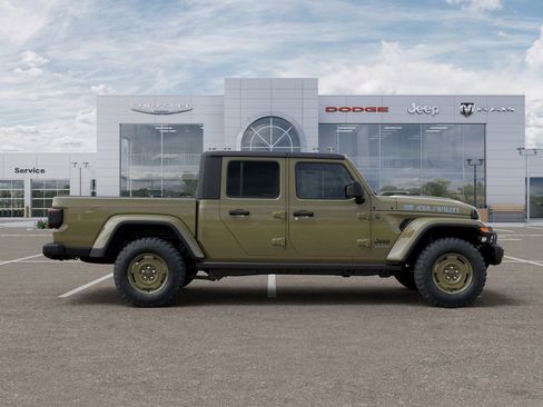 New 2026 Jeep Gladiator Sport image 21