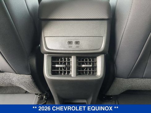 New 2026 Chevrolet Equinox LT w/ Convenience Package II AWD/4WD image 18