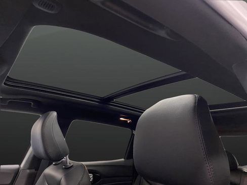 New 2026 Jeep Compass Latitude w/ Sun and Sound Group image 7