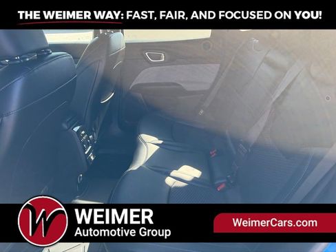 Used 2025 Jeep Compass Latitude AWD/4WD image 11