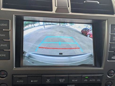 Used 2021 Lexus GX 460 Premium w/ Premium Package image 14