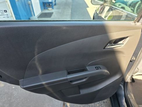 Used 2012 Chevrolet Sonic LT image 17