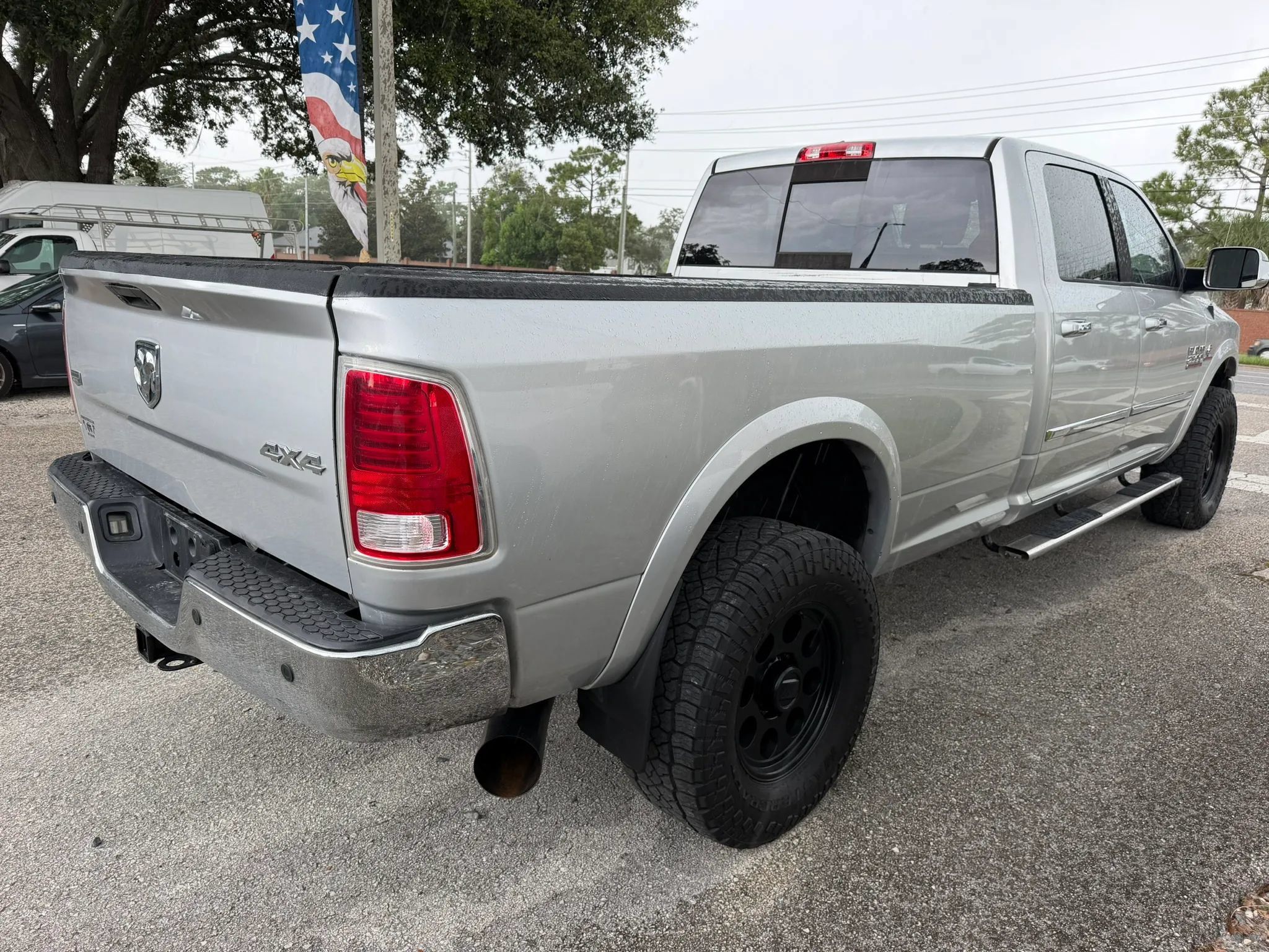 Used 2015 RAM 2500 Laramie AWD/4WD image 6