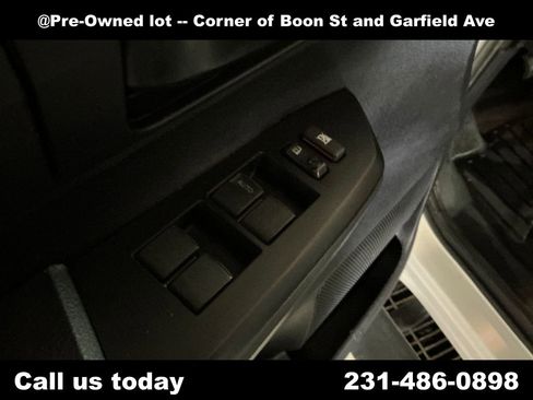 Used 2017 Toyota Tundra SR RWD image 12