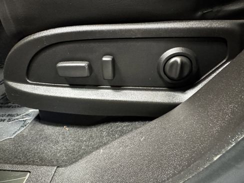 Used 2017 Buick Enclave Leather image 34