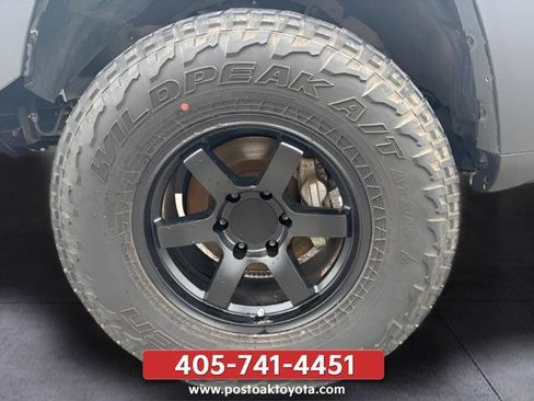 Used 2014 Toyota 4Runner SR5 Premium AWD/4WD image 39