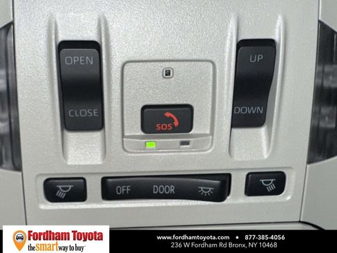 Used 2025 Toyota Highlander XLE image 39