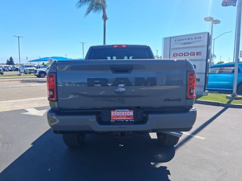 New 2026 RAM 2500 Tradesman AWD/4WD image 7
