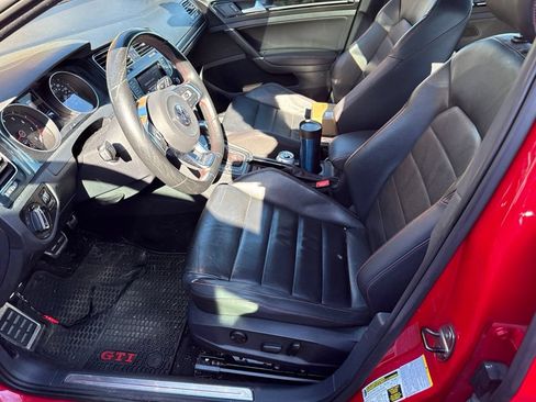Used 2015 Volkswagen GTI Autobahn w/ Lighting Package (SEL) FWD image 5