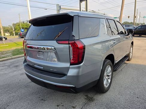 Used 2024 GMC Yukon SLT RWD image 5