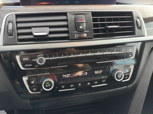 Used 2017 BMW 328d xDrive 328d xDrive Sport Wagon 4D image 23