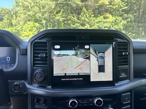 New 2025 Ford F150 XLT w/ Equipment Group 303A High image 4