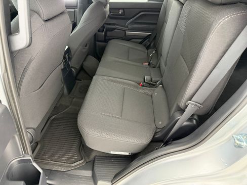 Used 2026 Toyota 4Runner SR5 RWD image 22