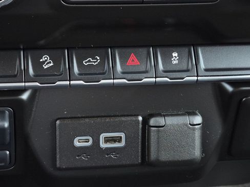 Used 2021 Chevrolet Silverado 1500 Custom Trail Boss w/ Safety Confidence Package AWD/4WD image 24