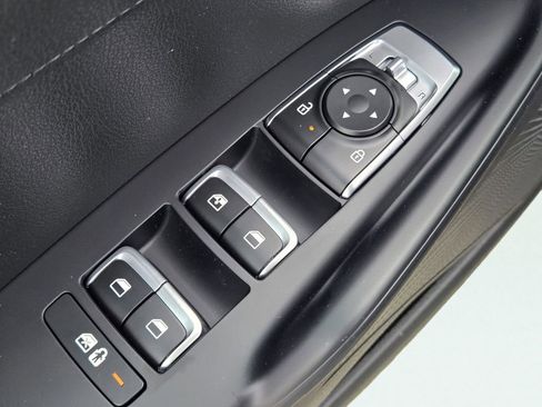 New 2026 Kia K5 LXS image 16