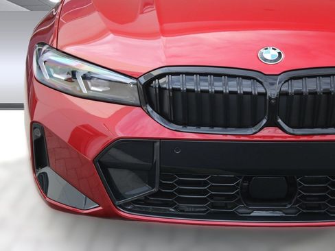 Used 2026 BMW 330i Sedan w/ M Sport Package RWD image 12