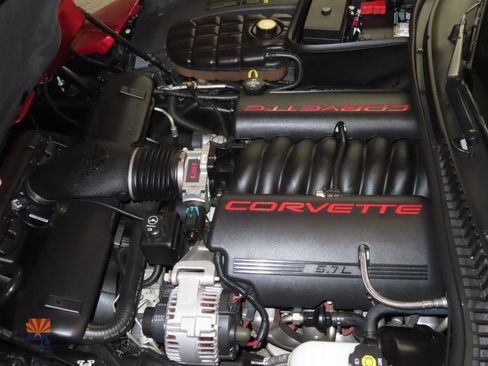 Used 2004 Chevrolet Corvette Convertible w/ Preferred Equipment Group image 6