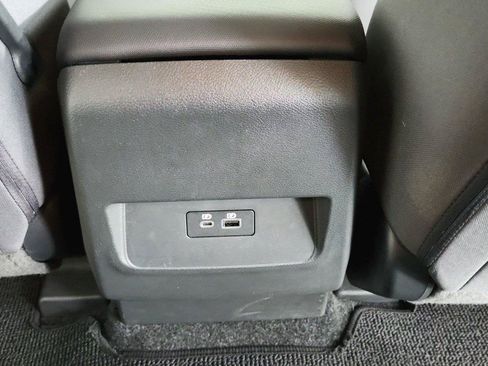 Used 2023 Nissan Frontier SV w/ Technology Package AWD/4WD image 21
