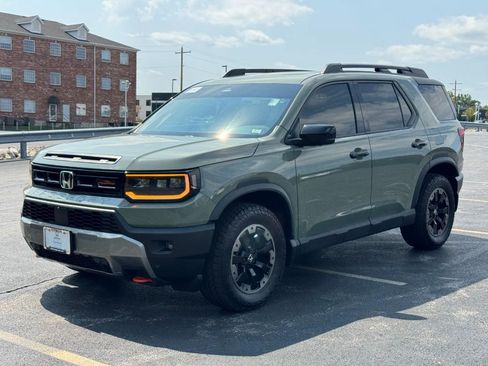 Certified 2026 Honda Passport TrailSport Elite image 10
