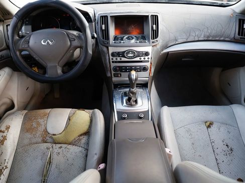 Used 2012 INFINITI G37 Journey w/ Premium Pkg image 12