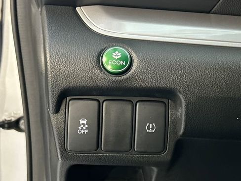 Used 2015 Honda CR-V LX image 20