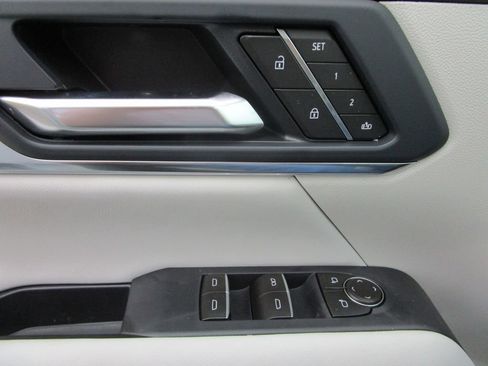 New 2026 GMC Terrain Denali AWD/4WD image 33