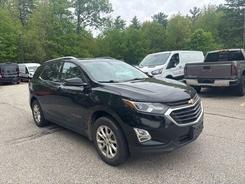 Used 2018 Chevrolet Equinox LT w/ Sun & Infotainment Package AWD/4WD image 3