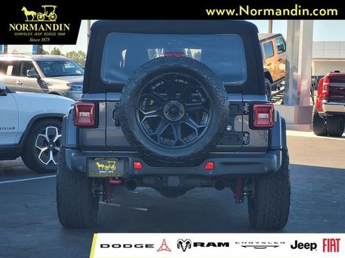 Used 2021 Jeep Wrangler Unlimited Rubicon w/ Xtreme Recon 35" Tire Package AWD/4WD image 5