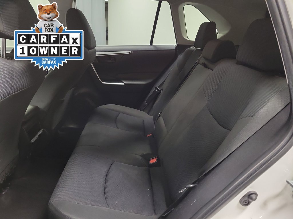 Used 2019 Toyota RAV4 LE w/ All Weather Liner Package FWD image 29
