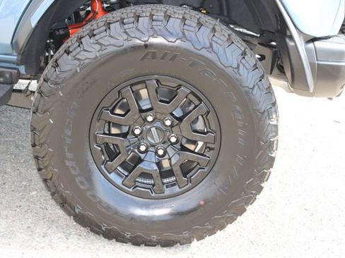 Used 2025 Ford Bronco Raptor AWD/4WD image 8