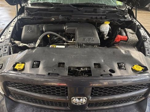 Used 2019 RAM 1500 Express w/ Express Value Package image 29