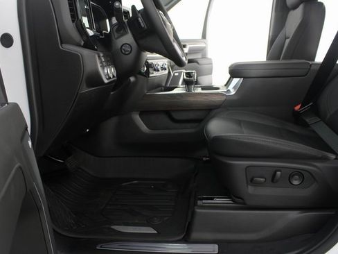 New 2026 GMC Sierra 1500 SLT w/ SLT Premium Plus Package image 19