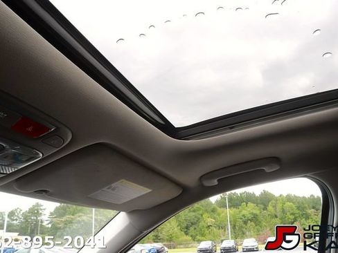 Certified 2025 Kia Telluride EX FWD image 32