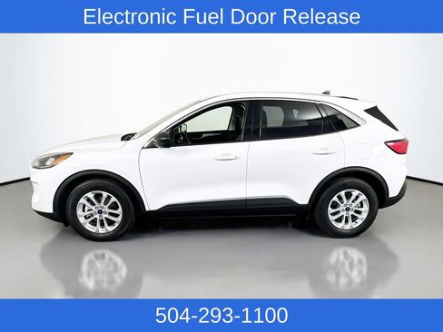 Used 2022 Ford Escape SE FWD image 10