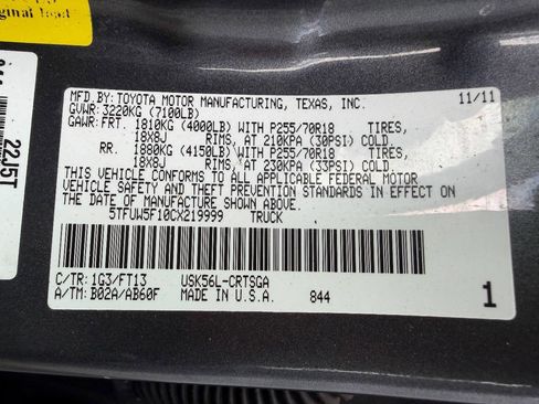 Used 2012 Toyota Tundra 4x4 Double Cab w/ SR5 Pkg image 17