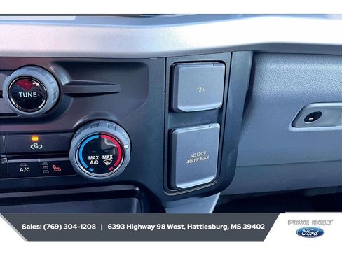 New 2026 Ford F350 XLT w/ XLT Premium Package AWD/4WD image 24