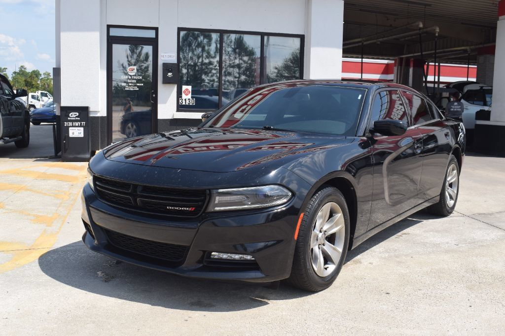 Used 2018 Dodge Charger SXT Plus RWD image 1