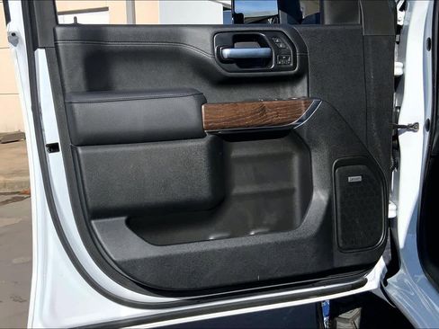 Used 2021 GMC Sierra 2500 Denali w/ Denali Ultimate Package image 20