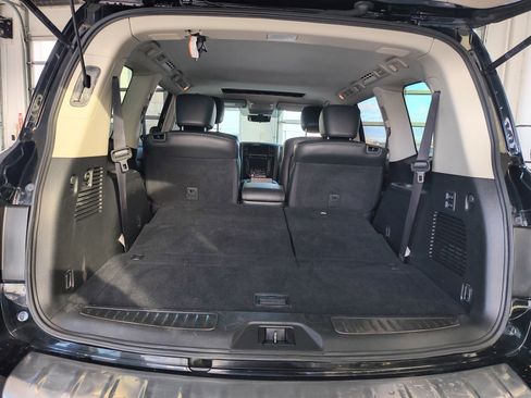 Used 2021 INFINITI QX80 Luxe image 9