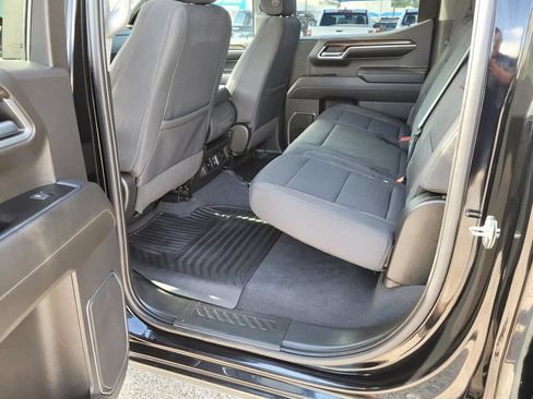Used 2022 Chevrolet Silverado 1500 LT w/ All Star Edition Plus AWD/4WD image 3