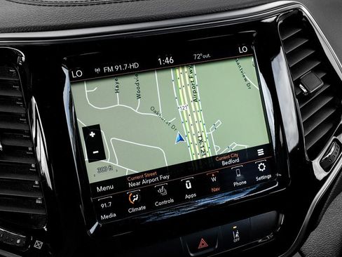 Used 2022 Jeep Cherokee Limited w/ Elite Package image 6