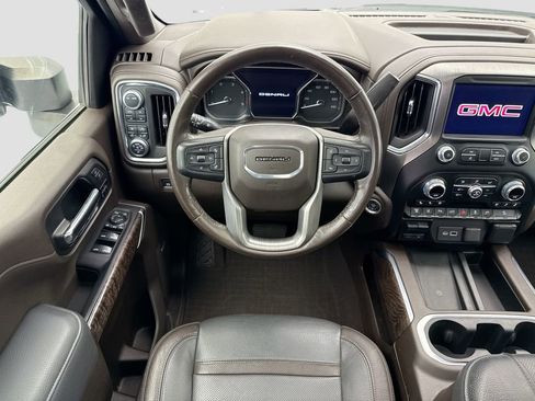 Used 2020 GMC Sierra 2500 Denali w/ Denali Ultimate Package AWD/4WD image 10